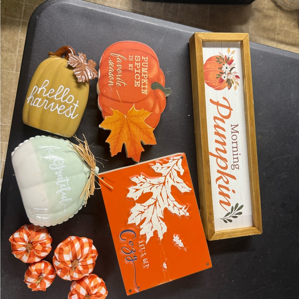 Autumn Harvest Decor Set & large basket of pinecones 🍁